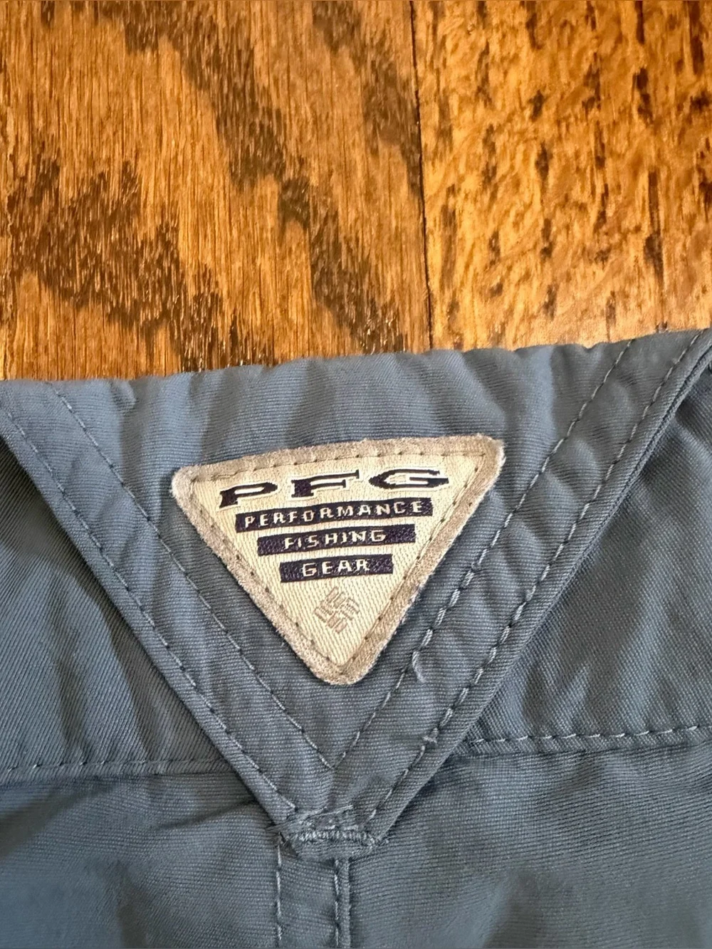 Columbia PFG Dark Blue Omni Shade Activewear Shorts Size Medium